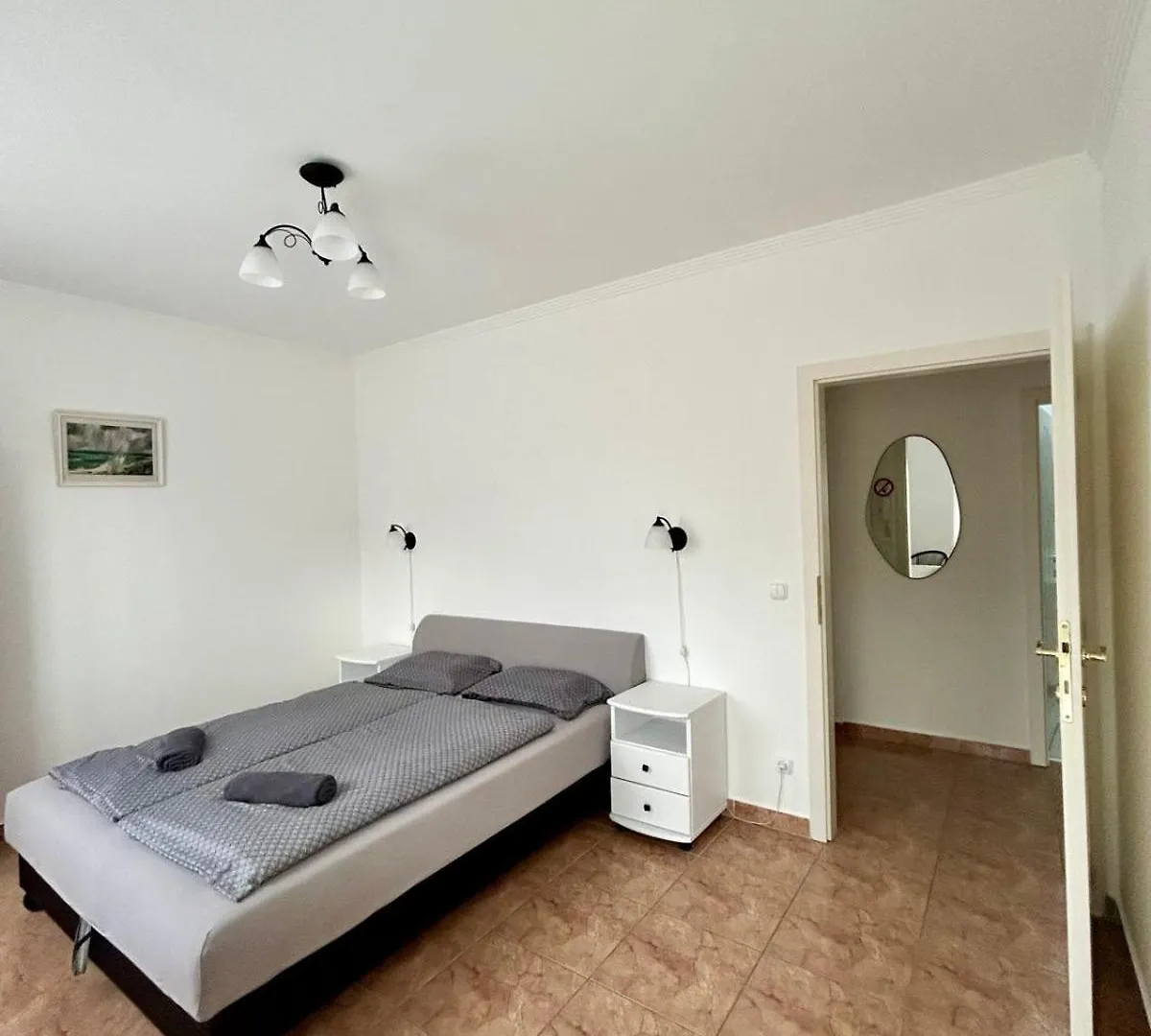 Szabo Laszlo Apartman Hajdúszoboszló